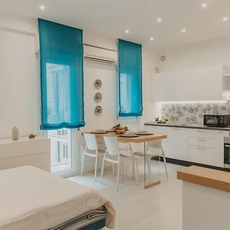 Matty's House Lägenhet Cefalù